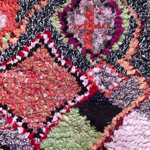 Vibrant Boucherouite Moroccan Handmade Rug - 7’2”X4’7" - Authentic carpet - Picture 5 of 8